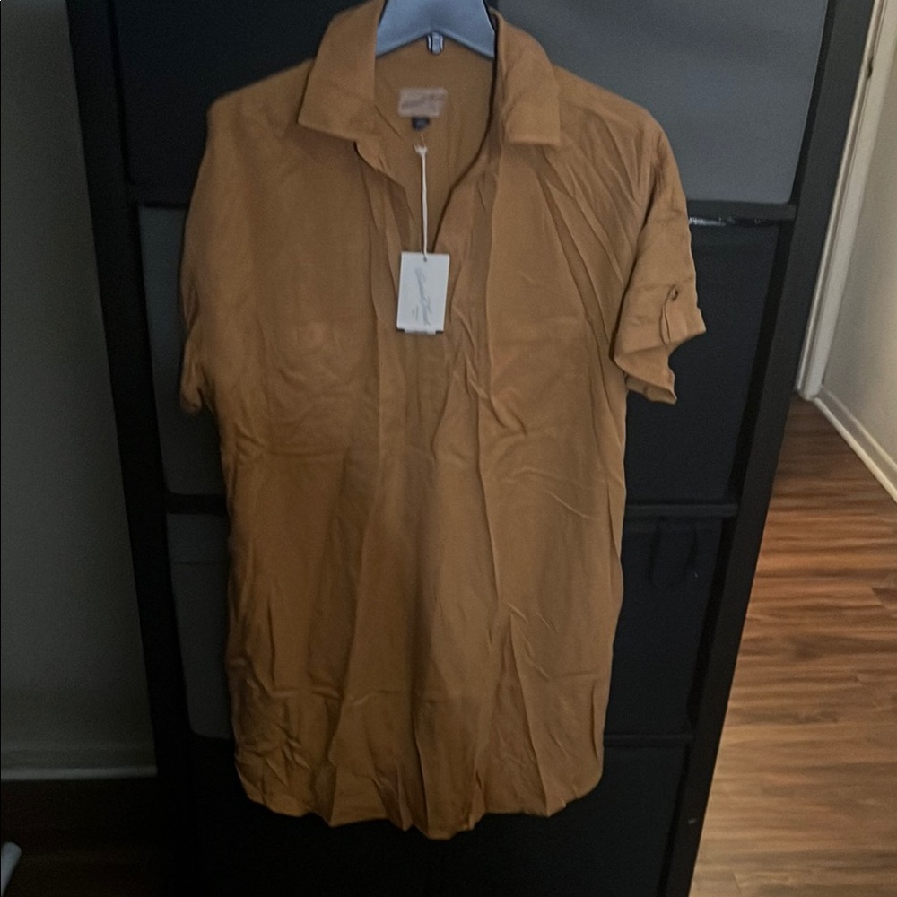Men's Tan Shirt